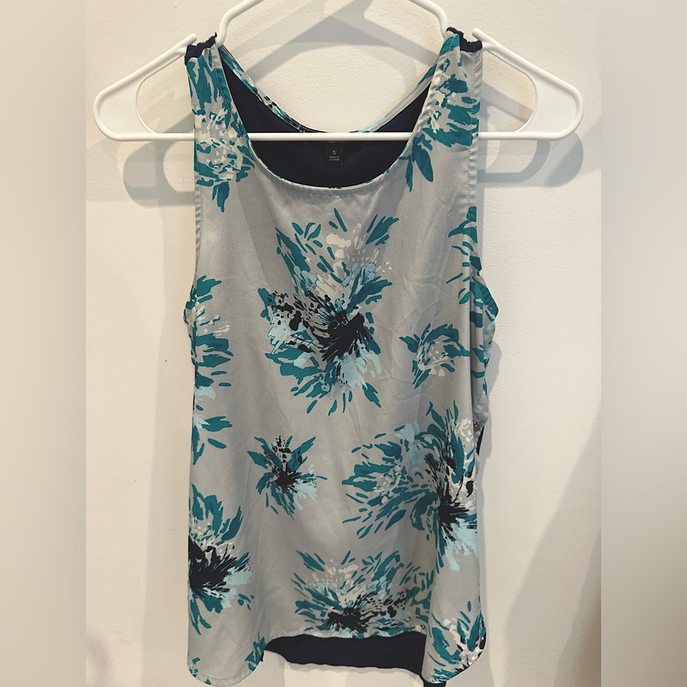 Floral top